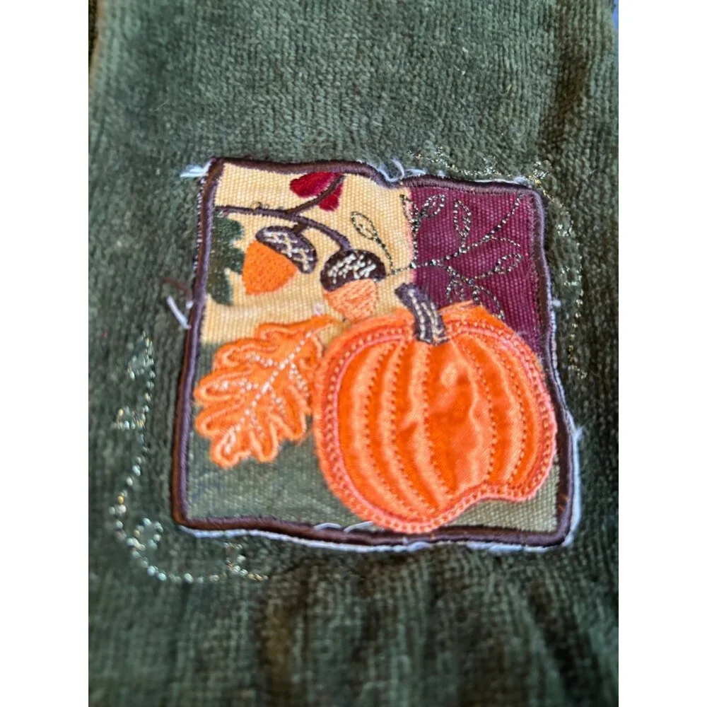 2 Olive Green Fall Pumpkin Towels , Hand towel and Fingertip towel